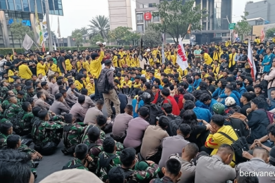 Main Agenda: Kapuspen TNI Jelaskan Pengerahan TNI dalam Demo: Bantu Polisi, Bukan Intimidasi