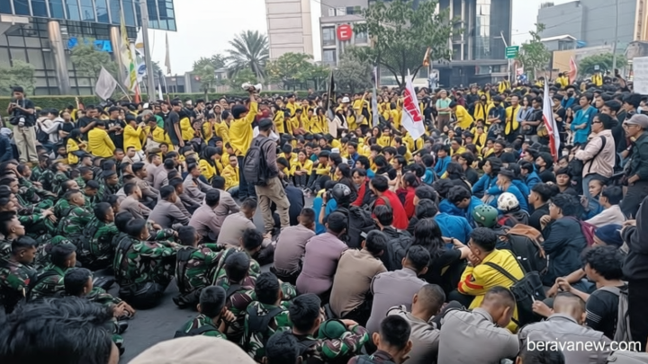 Main Agenda: Kapuspen TNI Jelaskan Pengerahan TNI dalam Demo: Bantu Polisi, Bukan Intimidasi