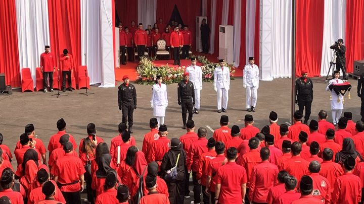 Key Discussion: Blak-blakan Hasto Kritik Jokowi: Pada Periode Kedua, Seluruh Aparatur Negara Diturunkan Derajatnya