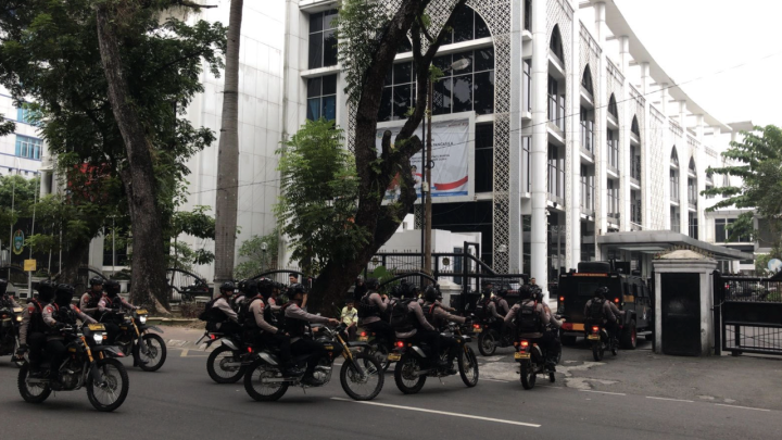 Special Plan: 620 Personel Gabungan TNI-Polri Kawal Aksi Mahasiswa di Medan, Water Cannon Disiagakan