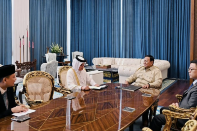 Topics Covered: Seskab Teddy: Usai Bertemu Presiden Prabowo, Qatar Komitmen Investasi USD4 Miliar
