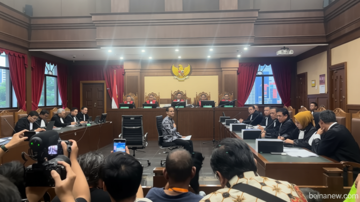 Topics Covered: Nadiem Bicara Ironi Kasus Chromebook: Saya Berjuang Melawan Korupsi, Sekarang Dikorbankan Dituduh Korupsi