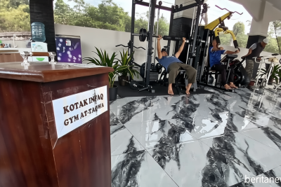 Key Strategy: FOTO: Masjid At Taqwa Pamulang Hadirkan Gym Gratis untuk Jamaah dan Warga