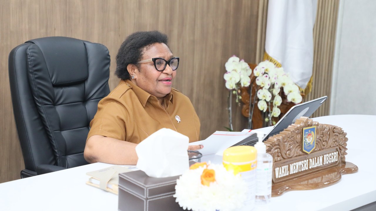 Wamendagri Ribka Minta Pelibatan OAP di Sensus Ekonomi 2026