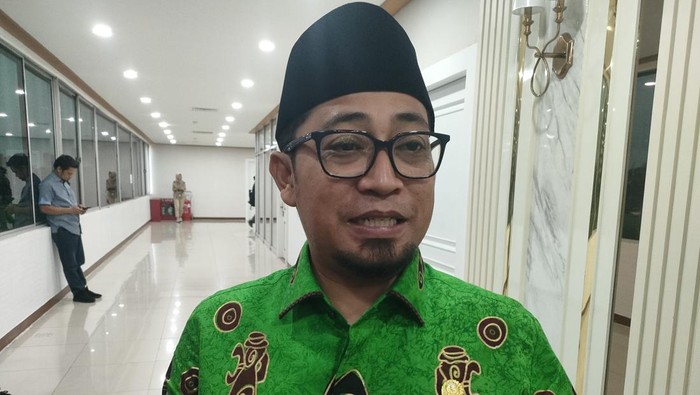 anggota-komisi-ii-dpr-ri-muhammad-khozin-dwidetikcom-1751643623091_169