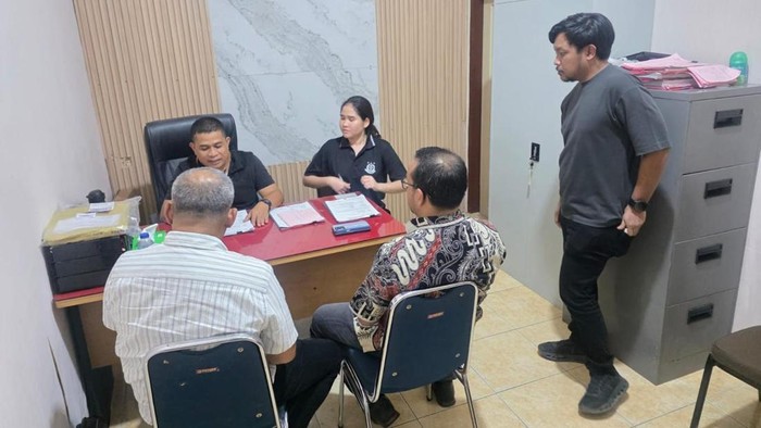 Bareskrim Limpahkan Tersangka Kasus Gelondongan Kayu saat Banjir Sumut ke Jaksa