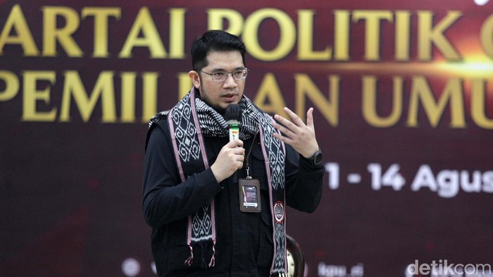 Yang Diketahui soal Menantu Amien Rais Mundur dari Ketum Partai Ummat