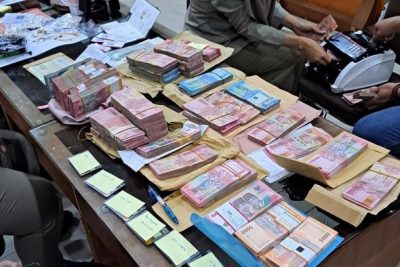 Penampakan Duit Ratusan Juta Disita KPK saat Geledah Kanwil BPN Jatim