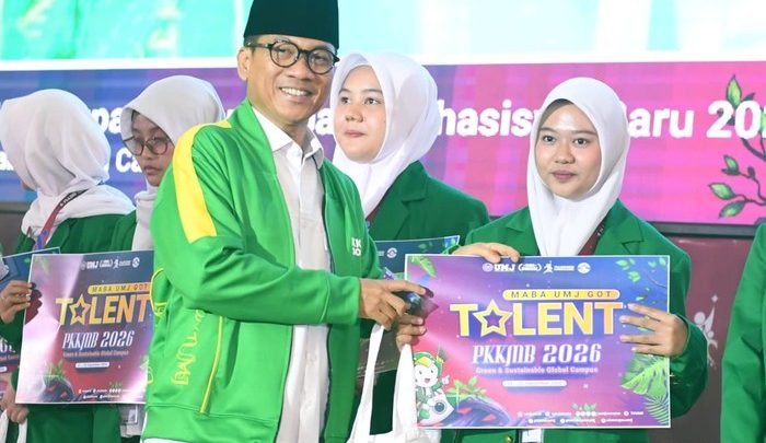 Maksimalkan Potensi Desa, Mendes PDT Ajak Mahasiswa UMJ Jadi Pengusaha