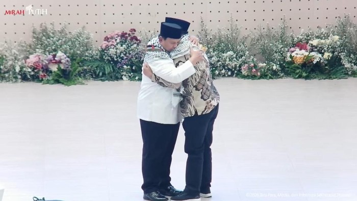 Momen Prabowo Sambut Dubes Palestina hingga Dikalungi Sorban di Ponpes Gontor