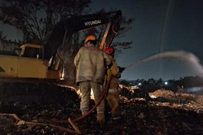 Kebakaran TPA Galuga Bogor: Api Masih Melahap 2,4 Hektare Tumpukan Sampah