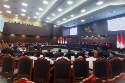 Denny Indrayana Dkk Gugat Syarat Pendidikan Pencalonan Gibran ke MK