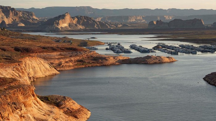Lake Powell Mengering, Krisis Air Mengintai